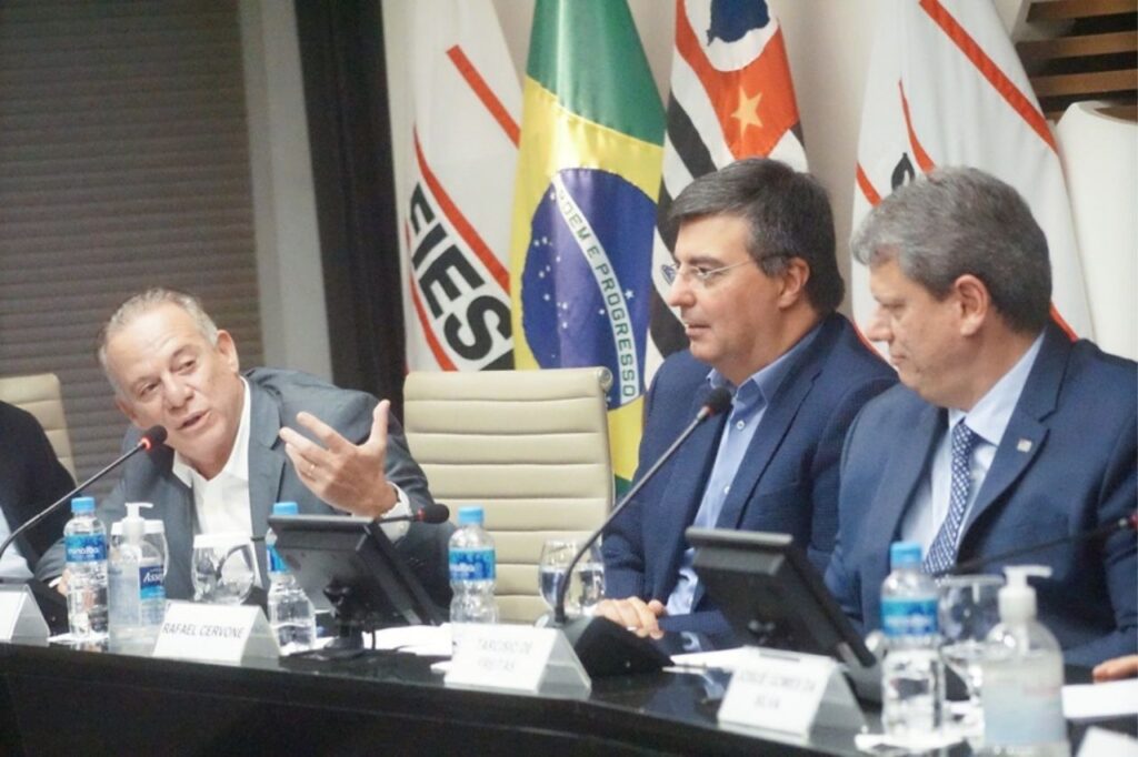 Tarcísio lança Conselho voltado à 'nova industrialização' de SP, com participação ativa do Ciesp e da Fiesp