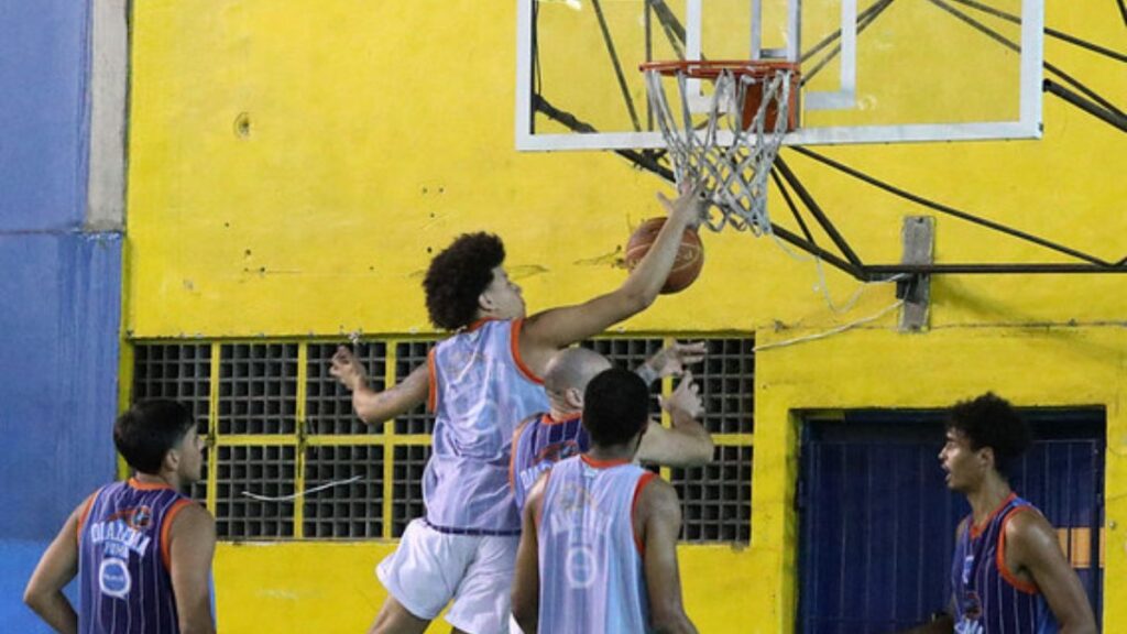 Basquete de Diadema investe para se posicionar entre os grandes