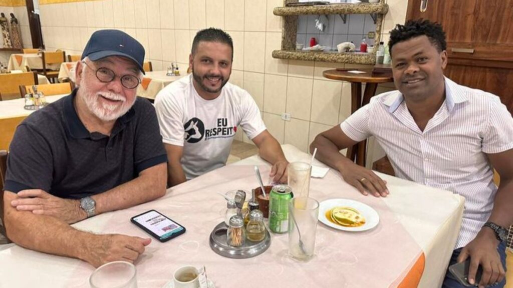 Clovis Volpi se reúne com os vereadores de Mauá, Samuel Enfermeiro e Alessandro Martins 