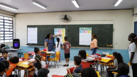 Educação de Diadema amplia oficinas de podcasts produzidos por estudantes