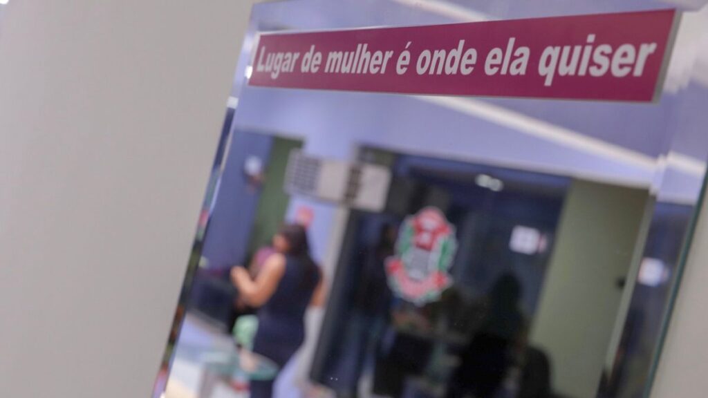 Curso de apoio à mulher com deficiência vítima de violência bate recorde de inscrições