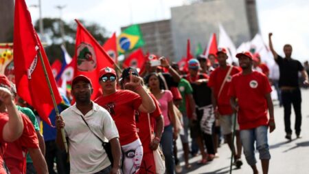 MST questiona governador de SP sobre prisão para quem ocupar terra