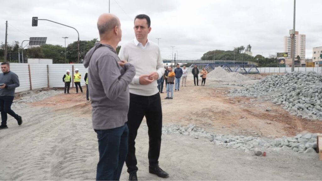 Obras do Complexo Santa Teresinha avançam com nova ponte na Avenida dos Estados