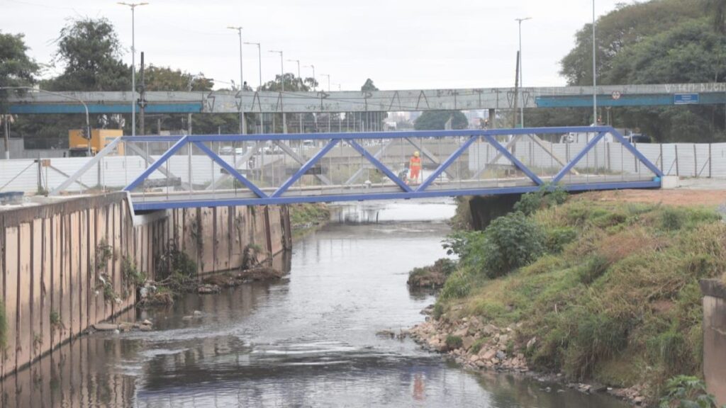 Obras do Complexo Santa Teresinha avançam com nova ponte na Avenida dos Estados