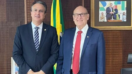 Prefeito Filippi se encontra com ministro da Educação