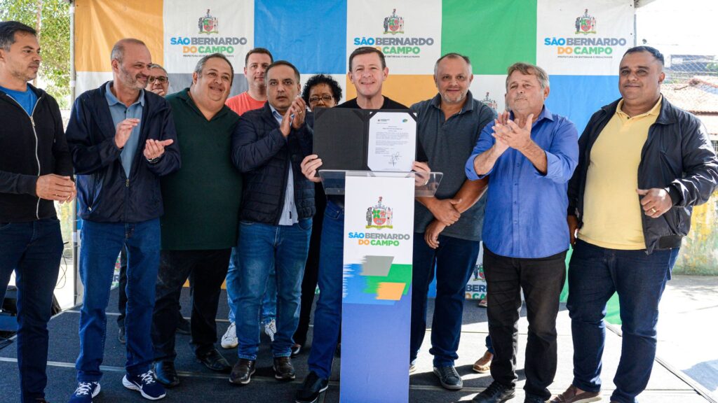Prefeito Orlando Morando assina ordem de serviço para implantação de Praça-Parque no bairro Santa Terezinha