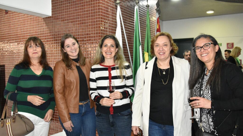 Sociedade Cultural e Patronato Italiano comemoram 30 anos de parceria

