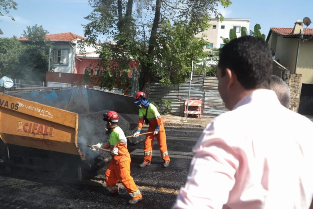 Vila Alpina, em Santo André, recebe obras do programa Rua Nova