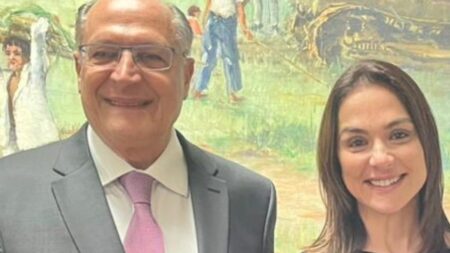 Deputada Ana Carolina Serra apresenta para Alckmin proposta de incentivos à Indústria Química