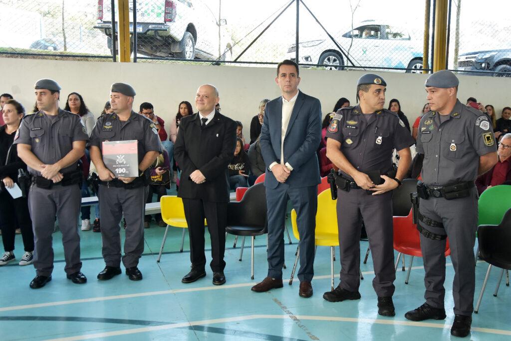 Educação de Santo André celebra 30 anos do Proerd com formatura de 200 alunos