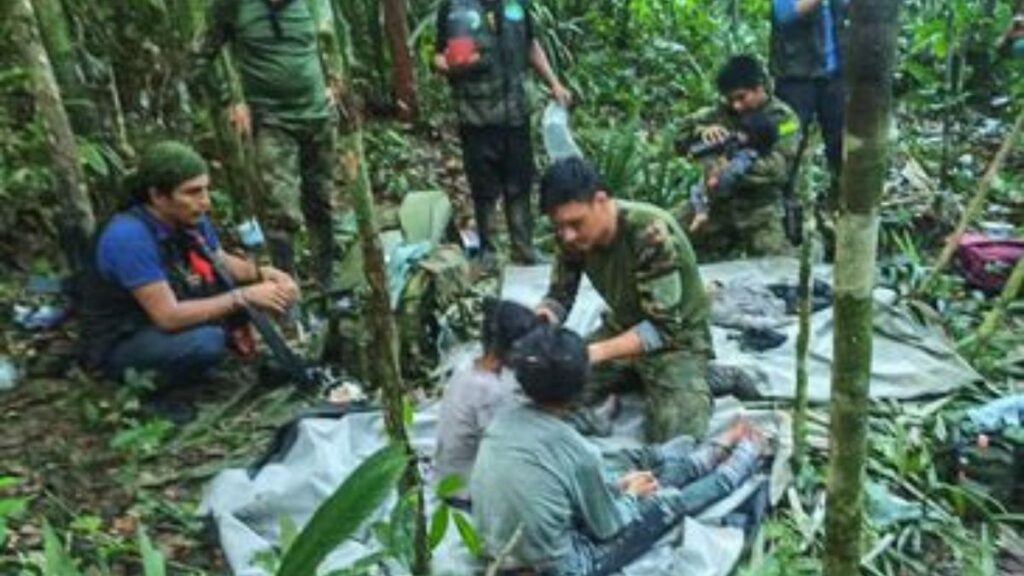 Quatro crianças indígenas são encontradas vivas após 39 dias nas selvas da Colômbia