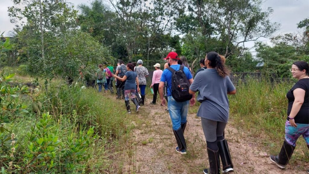 Semasa promove visitas ao Aterro Sanitário e trilha ambiental no Parque do Pedroso

