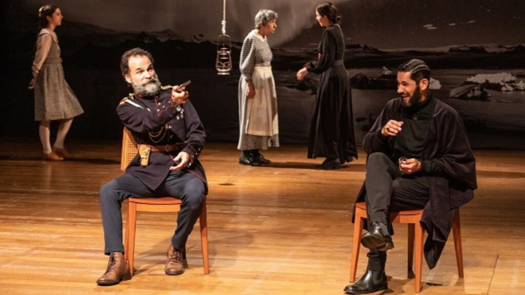 Teatro Santos Dumont recebe drama 'O Pai', de August Strindberg, em sessão gratuita