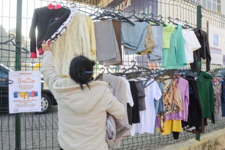 Em São Bernardo, 15 mil peças de inverno serão disponibilizadas no Cabide Solidário 2023