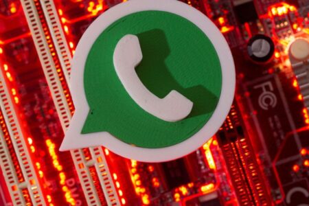 WhatsApp sai do ar por cerca de uma hora nesta quarta-feira