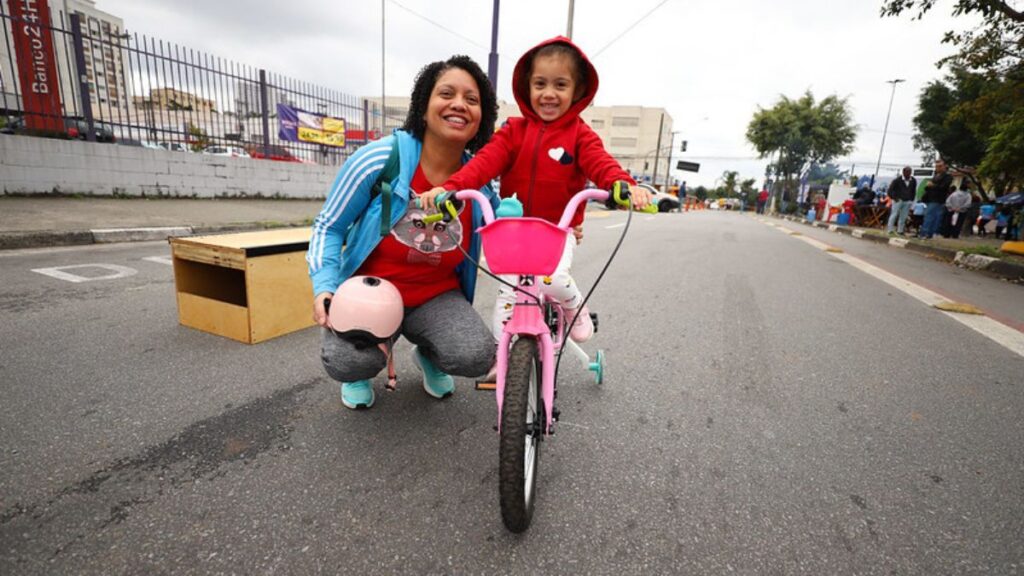 Ação que incentiva uso de bicicleta consolida novo espaço de lazer em Diadema