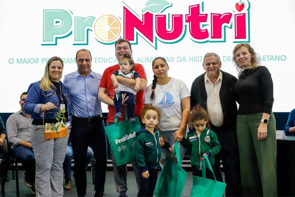 Auricchio lança ProNutri, o maior programa de Educação Nutricional da história de São Caetano