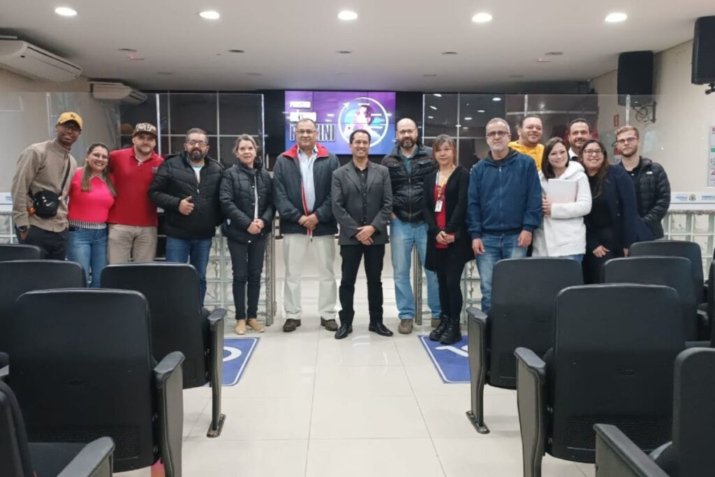 Camara de Ribeirao Pires retoma projeto Escola do Parlamento