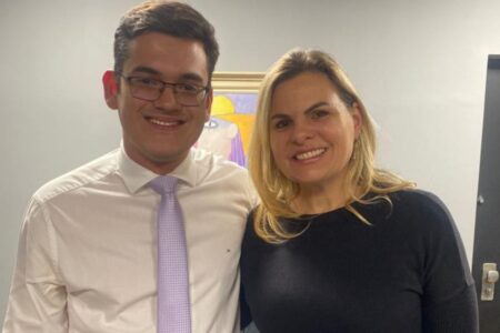 Deputado cearense Carmelo Neto e a deputada paulista Carla Morando debatem ações das CPIs dos estados contra a ENEL