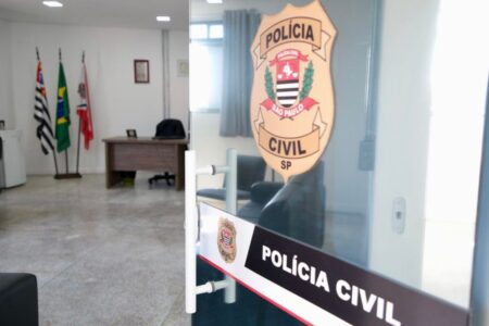 Polícia apreende fuzis, pistolas e espingardas que eram rifadas na internet