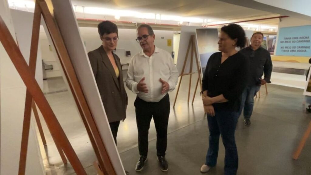 Sabina recebe exposição com fotografias premiadas de países da Europa Central