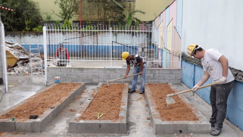 CAPS Infantil e Centro Odontológico de Ribeirão Pires estão com 80% das obras concluídas

