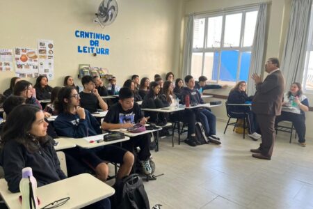 Direito São Bernardo inspira futuros profissionais em eventos educacionais