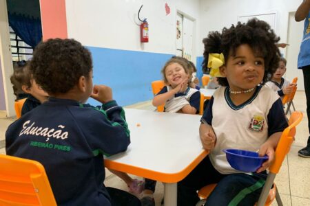 Prefeitura de Ribeirão Pires destina R$ 2 milhões para mobiliários em escolas municipais