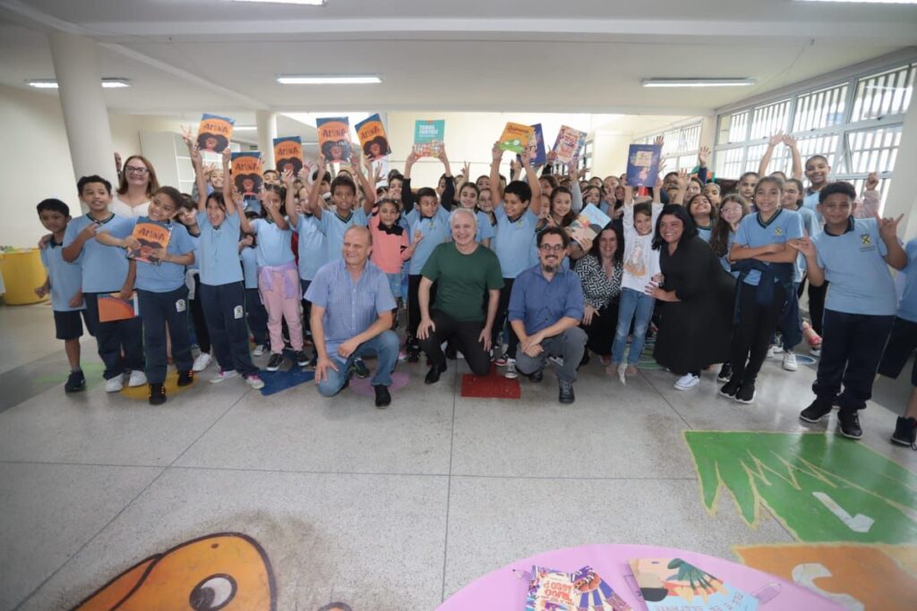 Educação de Santo André amplia acervo para incentivo à leitura