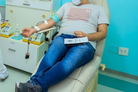 Hospital do GRAACC alerta para queda no estoque de sangue