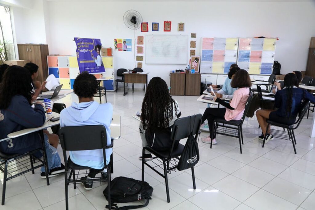 Programação especial celebra aniversário do Centro de Formação Carlos Kopcak