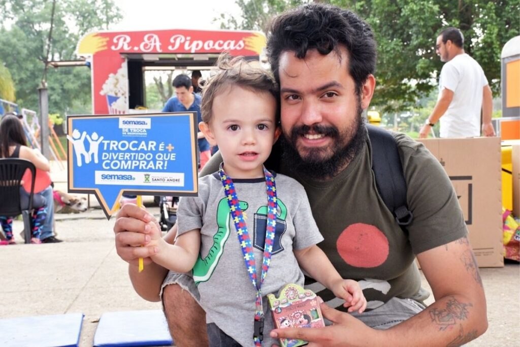 Santo André retoma Feira de Troca de Brinquedos com show de sustentabilidade e solidariedade