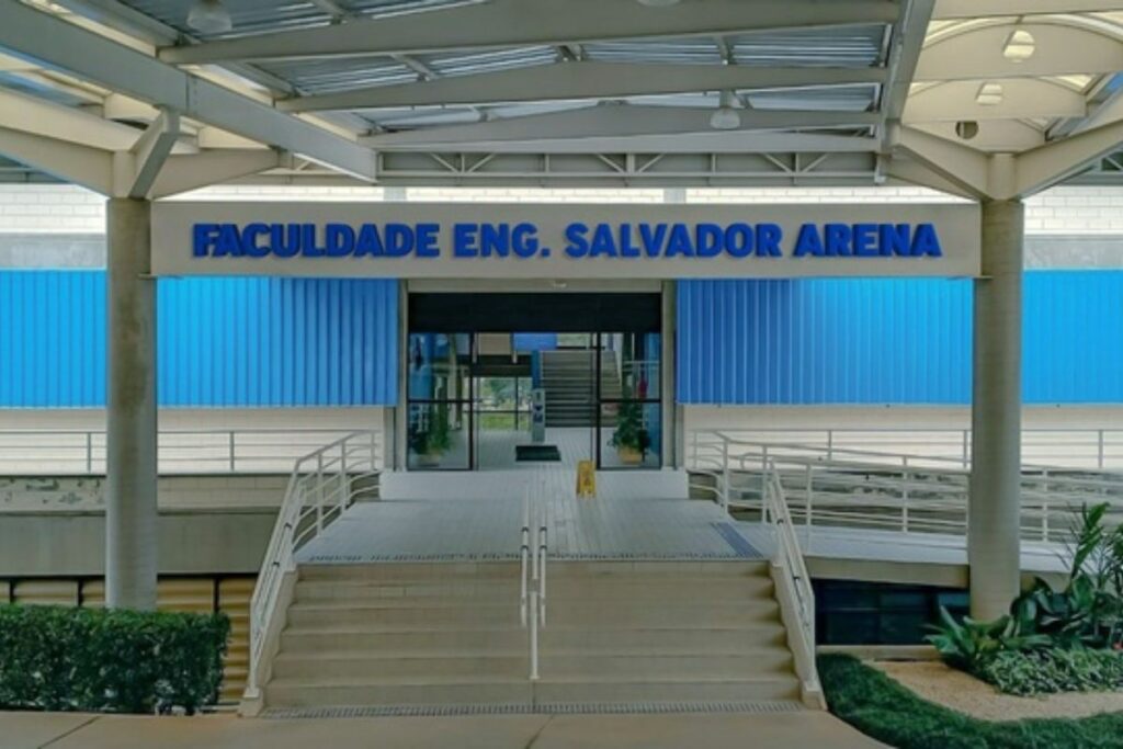 Últimos dias para concorrer a uma das 160 vagas gratuitas para cursos de Administração e Engenharias da Faculdade Engenheiro Salvador Arena