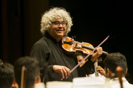 Violinista Lorenz Nasturica-Herschcowici é a mais nova atração do Mozarteum Brasileiro na Sala São Paulo