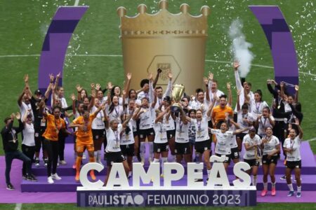 Corinthians é tetra no Paulistão e Inter é campeão do Gaúcho Feminino