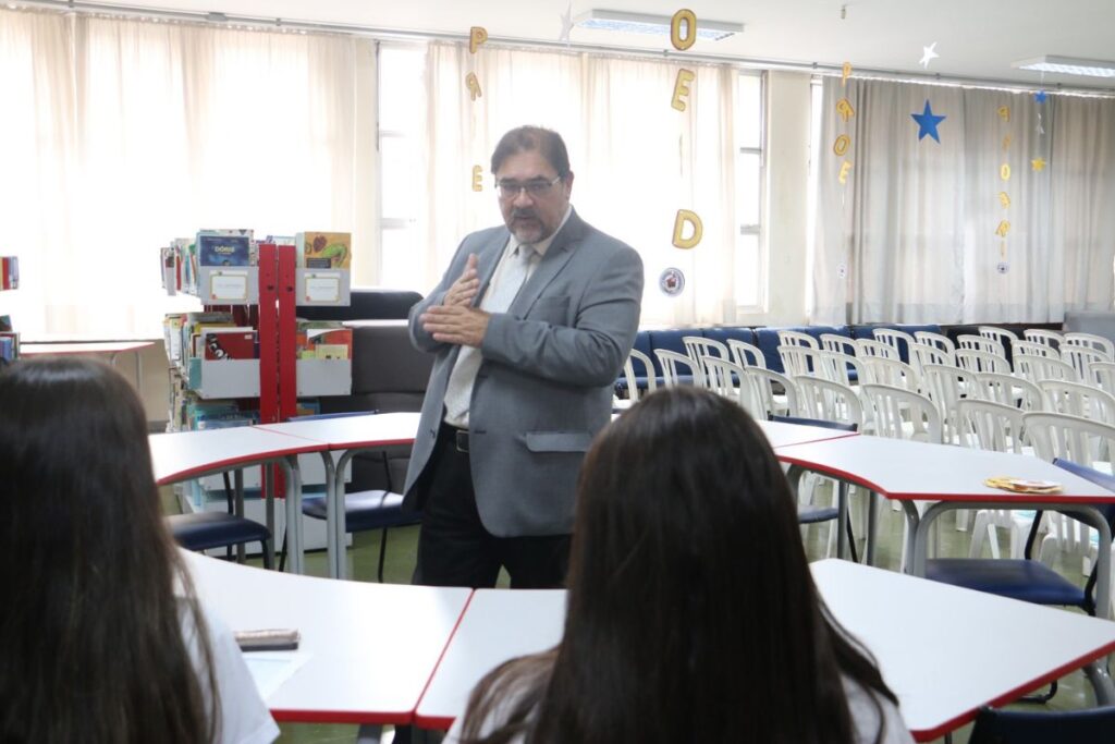 Direito São Bernardo participa com destaque da Feira de Profissões do SESI Santo André

