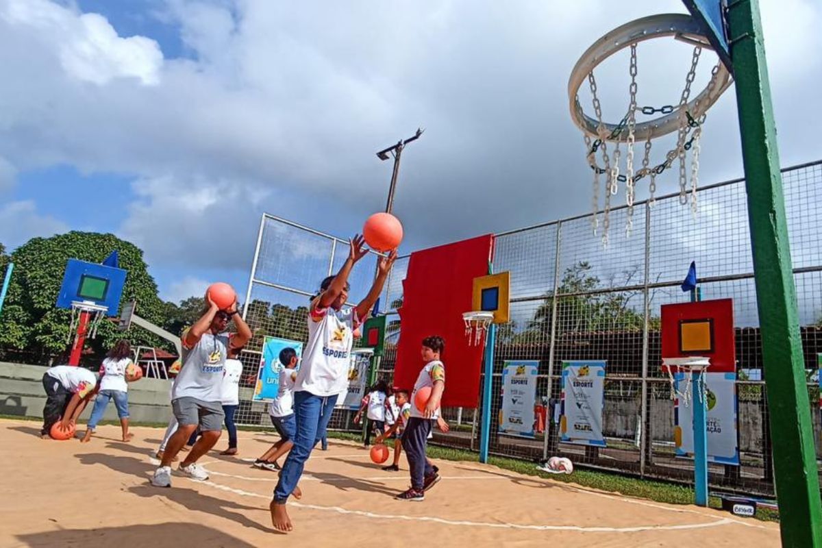 Caravana do Esporte do IEE chega a Diadema SP e atende a 1.400