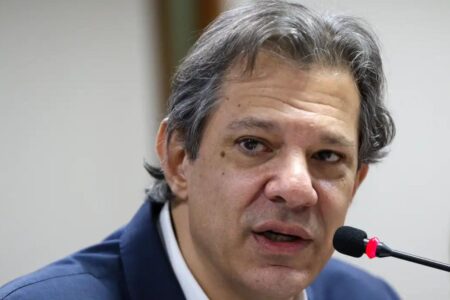 Haddad diz que continuará a buscar déficit zero