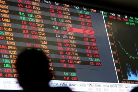 Ibovespa supera os 133 mil pontos pela primeira vez