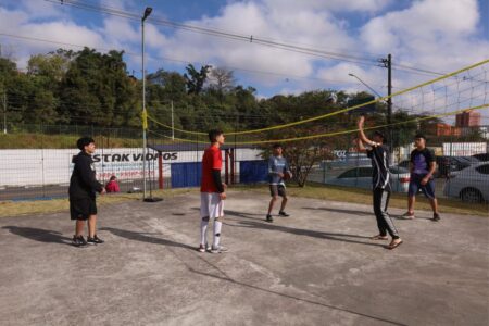 Escola Aberta traz Oficina Formativa de Geração de Renda em duas unidades