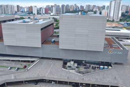 Grande ABC abre seleção de professores para programa regional de qualificação de jovens