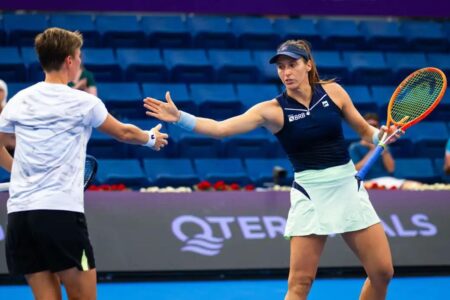 Luisa Stefani conquista torneio de duplas do WTA 1000 de Doha