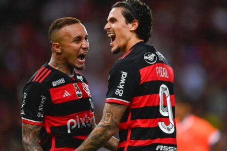 Flamengo encaminha título do Carioca, com 3 a 0 sobre Nova Iguaçu