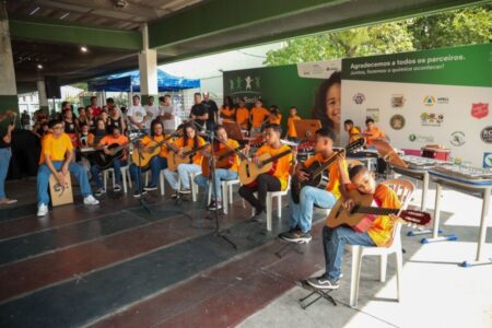 Unipar e CCC promovem ação social para mais de mil pessoas em Cubatão