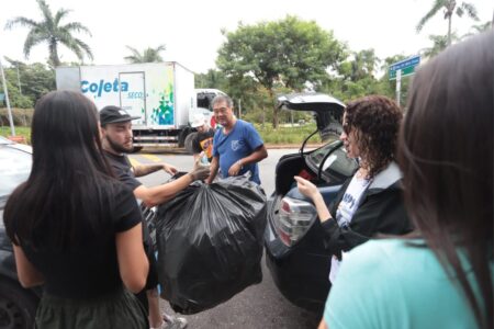 Moeda Pet será ponto de arrecadação de rações para animais do Rio Grande do Sul