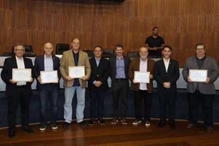 ACISA recebe homenagem na Câmara Municipal