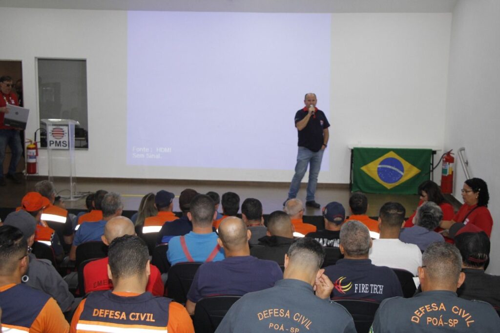 Defesa Civil de Ribeirão Pires participa de Treinamento sobre queda de balões