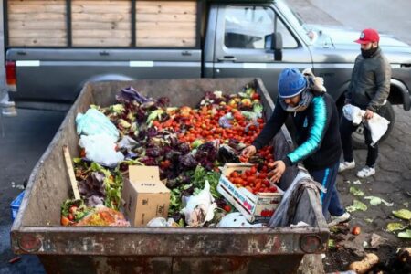 Falta de alimentos para restaurantes populares abre crise na Argentina