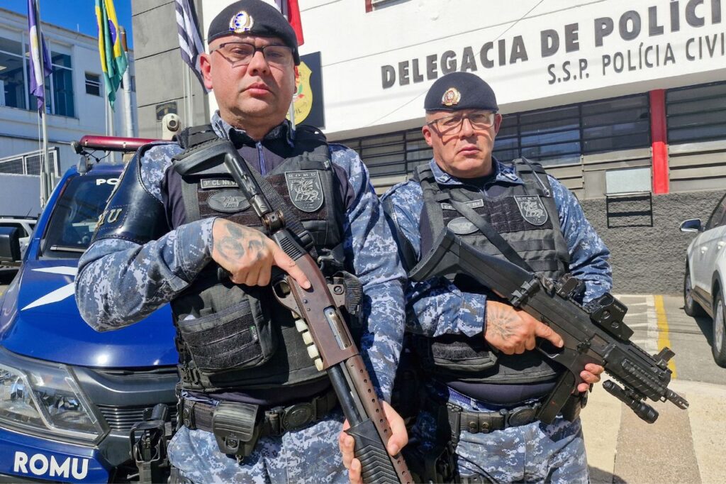 GCM de São Caetano detém seis homens envolvidos em roubo de celular e agressão de vítima