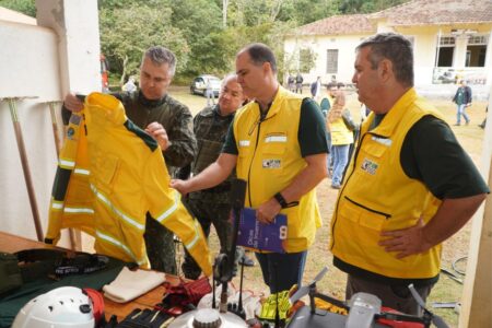 Governo do Estado inicia fase vermelha da operação SP Sem Fogo contra incêndio em matas